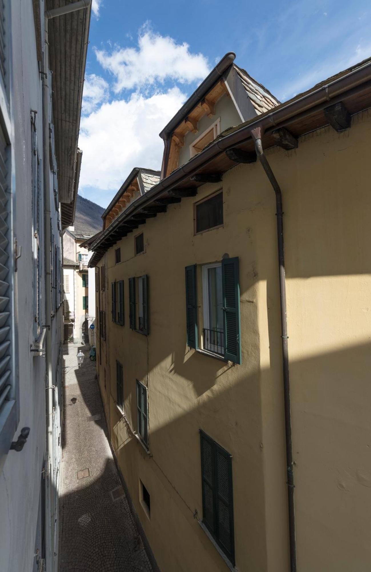 Appartement Casa Parravicini à Sondrio Extérieur photo